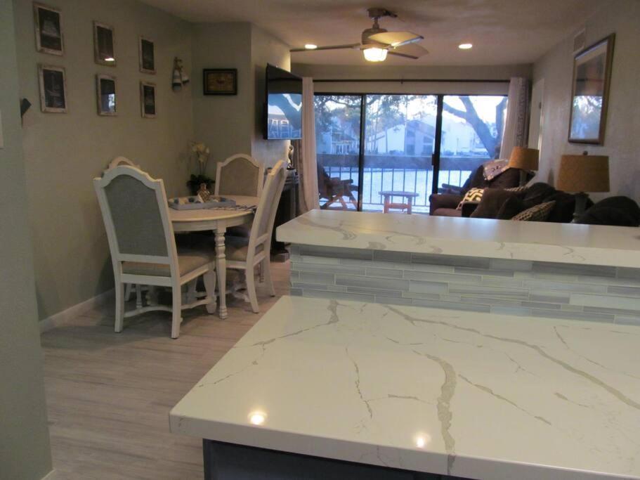 Lakeside Daze! Montgomery Exterior foto